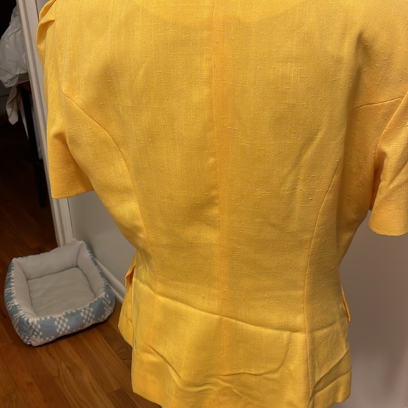 Ladies looks like linen- 50polyester 50 rayon jacket - Picture 2 of 6